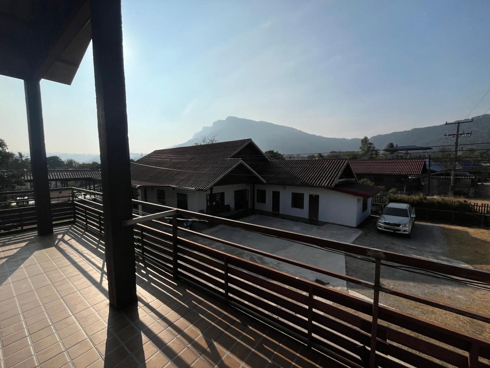Sanhak Guesthouse 1 Ban Nahin-Nai Екстер'єр фото